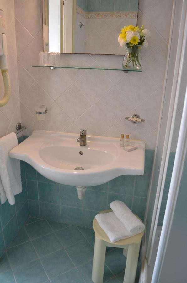 Hotel I Due Gabbiani Citr 9006 Andora Екстер'єр фото