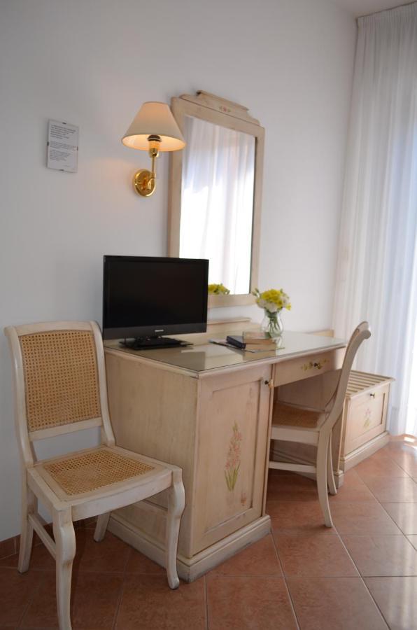 Hotel I Due Gabbiani Citr 9006 Andora Екстер'єр фото
